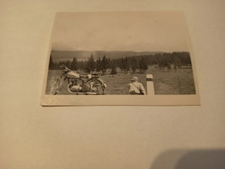 MOTOCYKL 8,3 x 6,3 cm