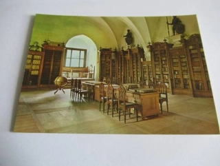 Pernštejn - hradní knihovna