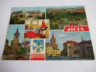 Jičín - střední ekonomická škola, pohled na město z nové budovy soudu, Valdická brána