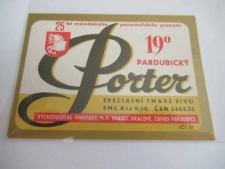 Východočeské pivovary, Závod Pardubice - Pardubická Porter - Speciální tmavé pivo 19°