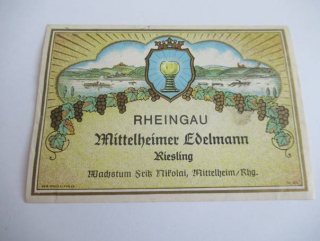 Rheingau - Etiketa na víno