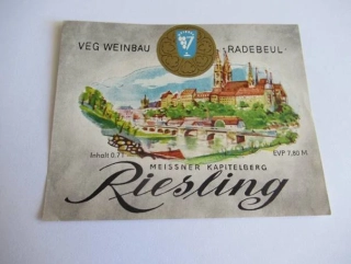 Veg Weinbau - Radebeul - Riesling - Etiketa na víno