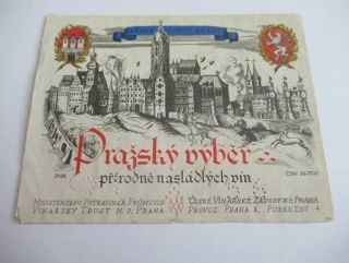 Pražský výběr přírodně nasládlých vín - Etiketa na víno