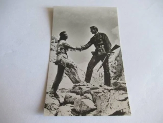  Pierre Brice a Lex Barker cca 10,5 x 7 cm