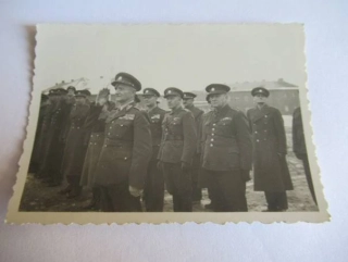 Vojáci - cca 8,5 x 6 cm