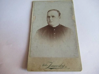 Přerov - Atelier Ant. Janovský - Muž  - cca 10,5 x 6,5 cm