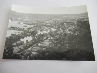Pohled na Černovice - 1970 - cca 12,5 x 9 cm