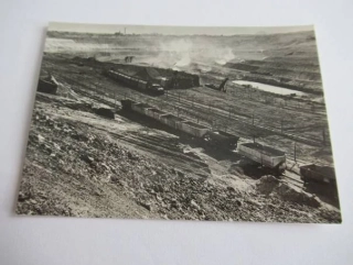 Velkodol Obránců míru u Mostu - cca 10 x 7 cm