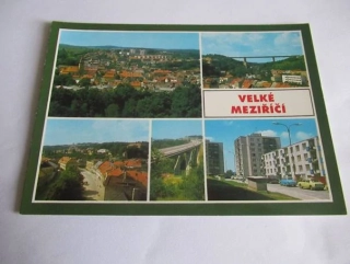 Velké Meziříčí - Celkový pohled, střed města se zámkem, náměstí..