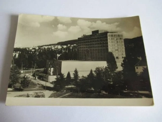 Gottwaldov - Velké kino a hotel Moskva
