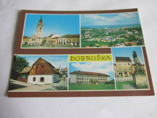 Dobruška - náměstí, celkový pohled, rodný domek Věka, gymnázium..