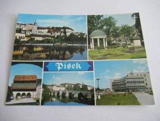 Písek - pohled přes Otavu, Palackého sady, nádvoří hradu..